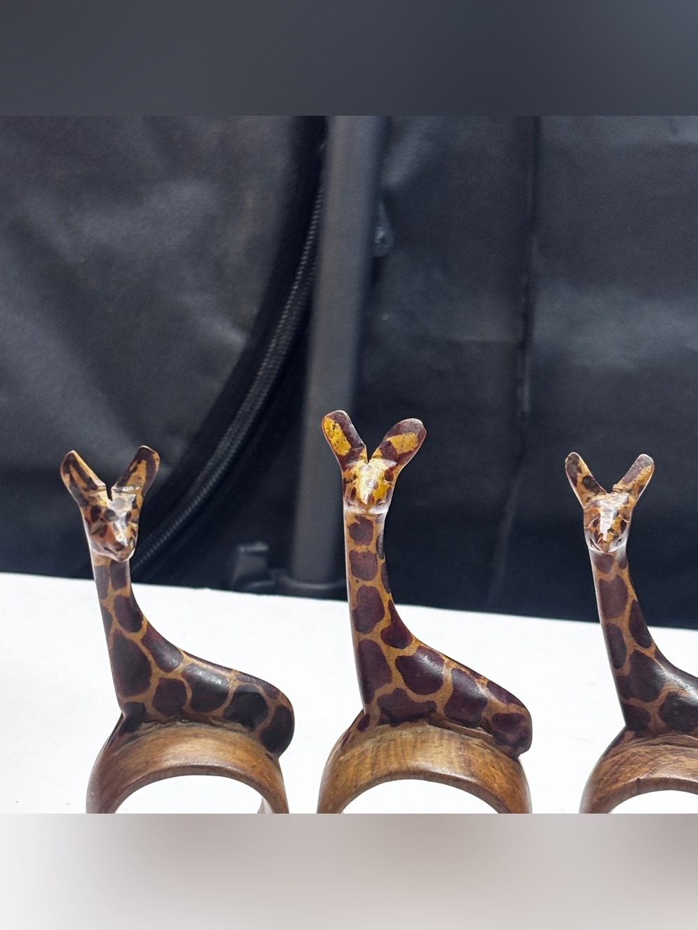 Vtg Hand Carved Wood Giraffe Animal Napkin Rings Holders Lot of 6 Mahogany Kenya - Picture 12 of 16